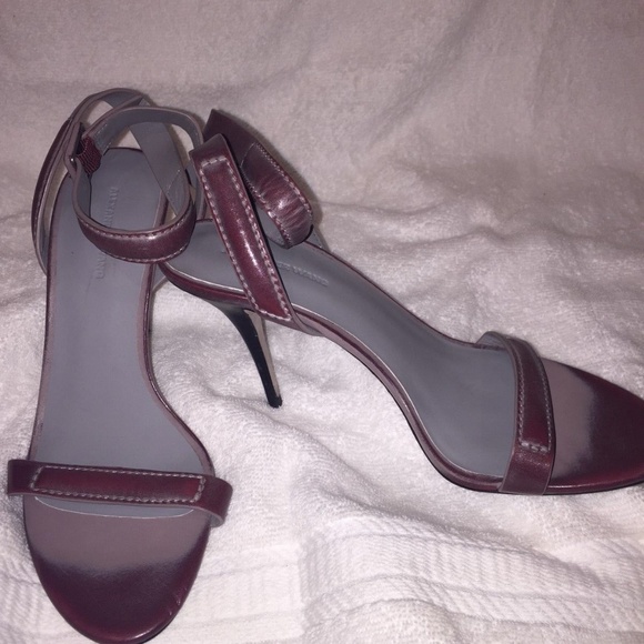 ALEXANDER WANG Antonia Beet Brush off sandals Size - Picture 6 of 6